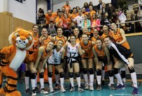 MEHMET TOPAL - Eczacıbaşı Vitra, Karayolları'nı Rahat Geçti