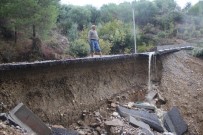 İBRAHIM ÖZ - Manavgat'ta Yağmur Hayatı Olumsuz Etkiledi