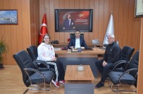 U21 - Türkiye Şampiyonu Betül Yörük, Müdür Arıcıoğlu'nu Ziyaret Etti