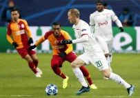 UEFA Şampiyonlar Ligi Açıklaması Lokomotiv Moskova Açıklaması 1 - Galatasaray Açıklaması 0 (İlk Yarı)