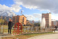 İDRIS AKBıYıK - Vali Akbıyık'tan İlk Hakkari Hatırası