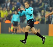 MERKEZ HAKEM KURULU - Cüneyt Çakır'ın 8. Beşiktaş-Galatasaray Derbisi