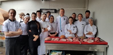 Kebap Üniversiteli Oldu