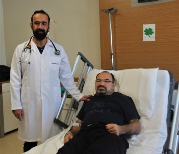 2 Operasyonla Açılamayan Kapalı Kalp Damarları Elazığ'da 40 Dakikada Açıldı