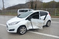 Bilecik'te Trafik Kazası Açıklaması 1 Yaralı