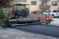 Dibektaş Caddesi'nde Asfalt Çalışması