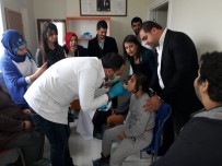 DIŞ HEKIMI - Diyarbakır'da 40 Öğrenciye Diş Taraması