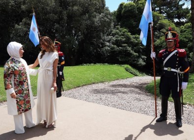 Emine Erdoğan, Arjantin Devlet Başkanı'nın Eşi İle Bir Araya Geldi