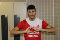 Gaziosmanpaşa'da 'Engelsiz' Futsal Maçı Renkli Görüntülere Sahne Oldu