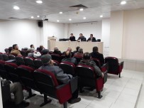 MURAT ŞAHIN - Muhtarlara Küpe Ve Güncelleme Affı İle İlgili Bilgilendirme Toplantısı Yapıldı