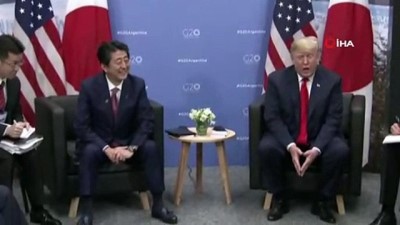 Trump Ve Abe Önemli Toplantı Öncesi Bir Araya Geldi