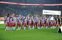 ALPER ULUSOY - Spor Toto Süper Lig Açıklaması Trabzonspor Açıklaması 1 - Bursaspor Açıklaması 0 (İlk Yarı)