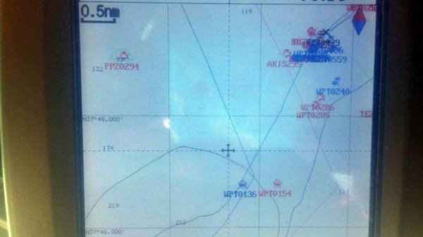 Yunan gemisi anında kaçtı