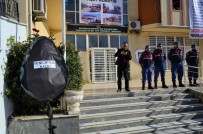 SIYAH ÇELENK - CHP'li Belediyeye Siyah Çelenkli Protesto