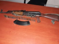 KÖY KORUCUSU - Köy Korucusundan Çaldığı Silahla Yakayı Ele Verdi