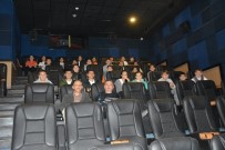 TÜRKIYE BELEDIYELER BIRLIĞI - Söke'de Sinemaya Gitmeyen Çocuk Kalmayacak