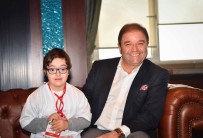 KALAMıŞ - Engelleri Aşıp, Maltepe'nin Gurur Oldular