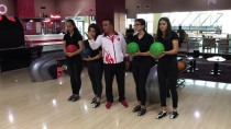 KIZ ÖĞRENCİLER - Hedefleri Bowlingde Milli Sporcu Olmak