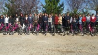 Kaman İlçesinde 'Sağlık İçin Hareket Çocuklar İçin Bisiklet' Projesi Hayata Geçti