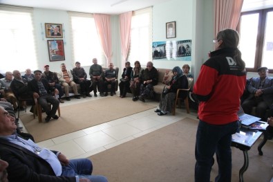 Koca Çınar'da Deprem Eğitimi
