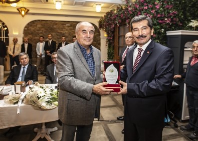 Şahin Aybal'dan İzmir'e Veda