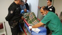 KıZKALESI - Mersin'de Batan Tekneden Kurtarılanlar Hastaneye Kaldırıldı