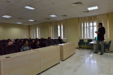 SAÜ'de 'Etkili İletişim Ve Diksiyon Eğitimi' Düzenlendi
