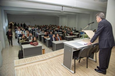 Trakya Üniversitesi Bulgaristan Şumen Üniversitesinde Sergi Açtı