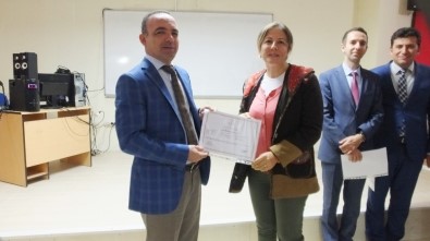 Burhaniye'de Öğretmenler Proje Üretiyor