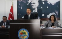 TÜRKİYE EMEKLİLER DERNEĞİ - Emekliler Derneği'ne Yer Tahsisi Meclisten Geçmedi