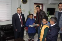 GÜMRÜK MÜDÜRÜ - Gümrük Müdürü Dara'dan Öğrencilere Bilgisayar Desteği