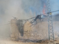 Köy Evinde Korkutan Yangın Haberi