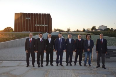 Sayıştay Başkanı Seyit Ahmet Baş, Troya  Müzesini Ziyaret Etti
