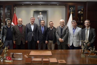 Sivrihisarlılar Derneği'nden Başkan Ataç'a Ziyaret