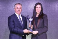 MEDYA KURULUŞLARI - Yanılmaz, 'Yılın En Başarılı İl Belediye Başkanı' Seçildi