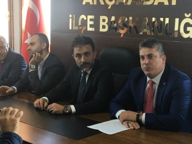 Akçaabat Belediye Başkanlığı İçin Murat Üçüncü, AK Parti'den Aday Adayı Olduğunu Açıkladı