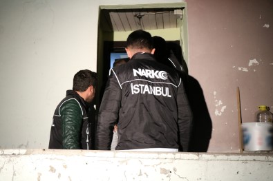 İstanbul'da Helikopter Destekli Şafak Operasyonu
