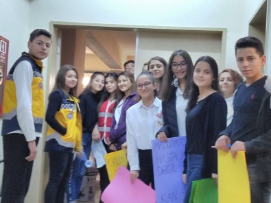 Kızılay'ın Genç Gönüllüleri Öğrencilere Kızılay'ı Anlattı