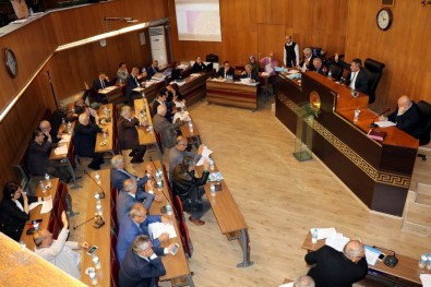 Samsun'un 2,3 Milyarlık 2019 Bütçesi Komisyondan Geçti