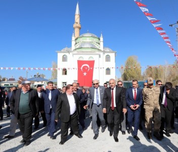 Van'da Taziye Evi Ve Cami Açılışı