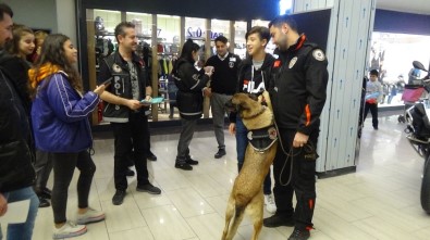 Alışveriş Merkezinde Rona İzdihamı