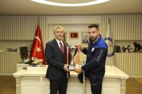 MEHMET TAHMAZOĞLU - Başkan Tahmazoğlu'ndan Sporseverleri Ampute Takımının Maçına Davet