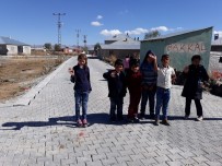 BEZIRHANE - Çaldıran'da Yol Çalışmaları Tamamlandı