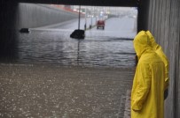 GEÇITLI - Diyarbakır Sular Altında Kaldı