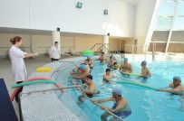 ENGELLİ VATANDAŞ - 'Engelliler Hizmet Ve Rehabilitasyon Merkezi' Üyelerine Ücretsiz Hizmet