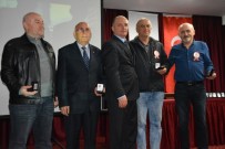 TAHSIN KURTBEYOĞLU - Kızılay'dan Söke'deki Bağışçılarına Madalya