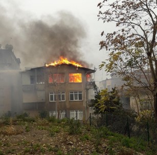 Trabzon'da Yangın Korkuttu