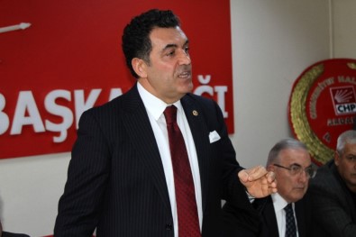 CHP'nin Başkan Adayı Ünlü Sanatçı Faruk Demir Açıklaması ''Hedefimiz Ardahan'ı Yaşanabilir Bir Kent Yapmaktır''