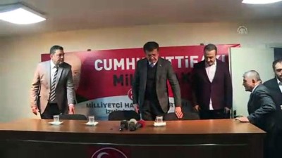 'İzmir'de İşimiz Gücümüz Millete Hizmet Etmektir'