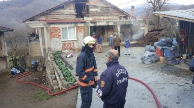 Kalorifer Kazanı Patladı Saçları Yanarak Kurtuldu